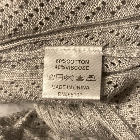 BELLDINI SWEATER - Picture 6 of 6